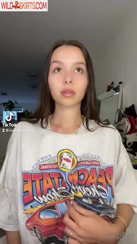 sophie mudd onlyfans leaked|Sophie Mudd Shower Nude Onlyfans Big Tits Video